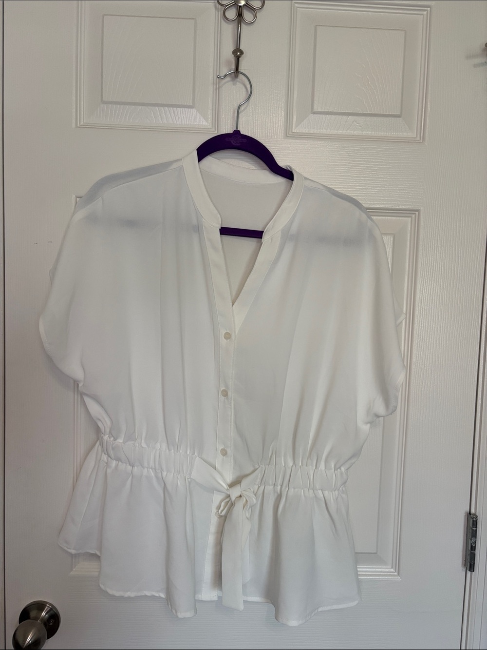 Women’s White Drawstring Button-Front Blouse V- Neck Size L